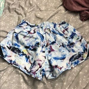 Lululemon hotty hot shorts 4 in inseam